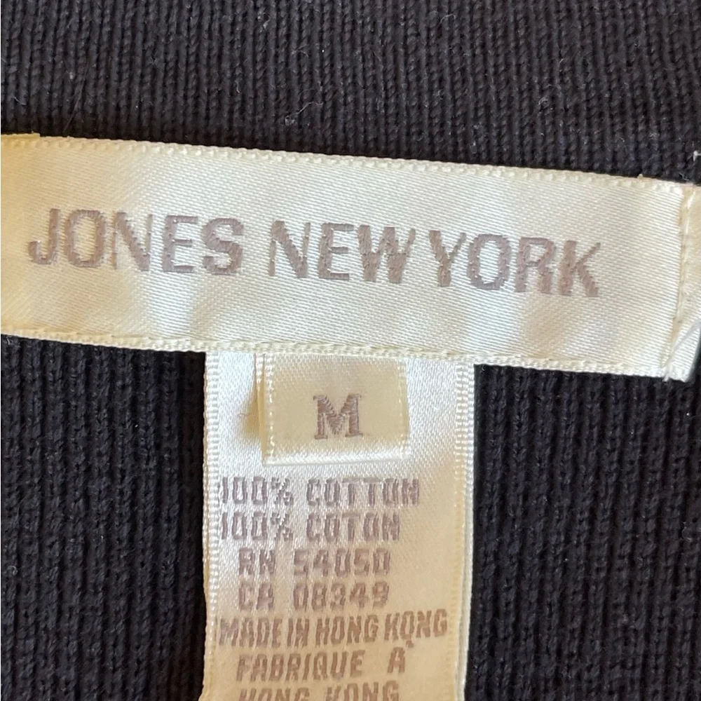 Jones New York knit button